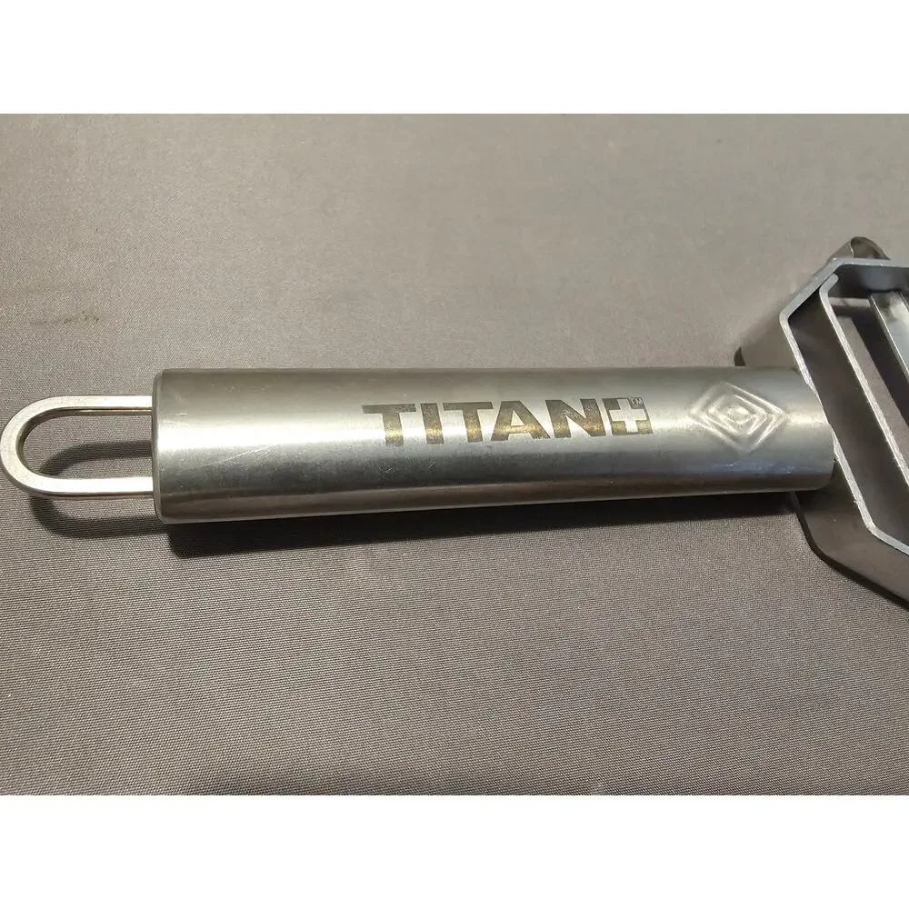 Titan Swiss Stainless Steel Julienne/Peeler/Slicer - 7